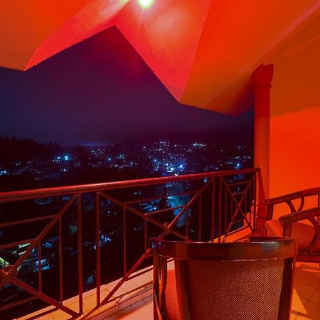The Byke Sunshine Grand Hotel Ooty Exterior photo