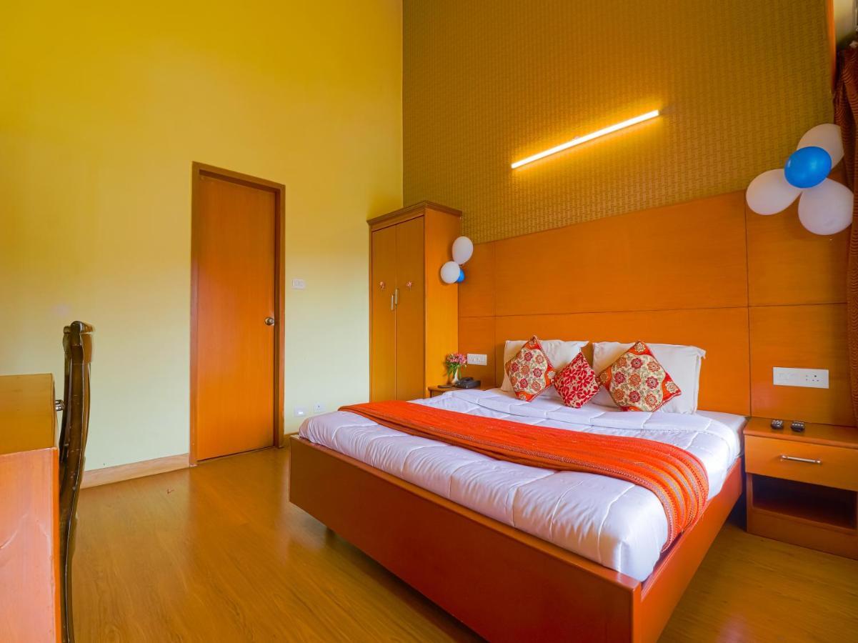 The Byke Sunshine Grand Hotel Ooty Exterior photo