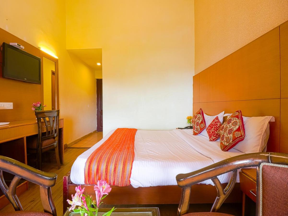 The Byke Sunshine Grand Hotel Ooty Exterior photo