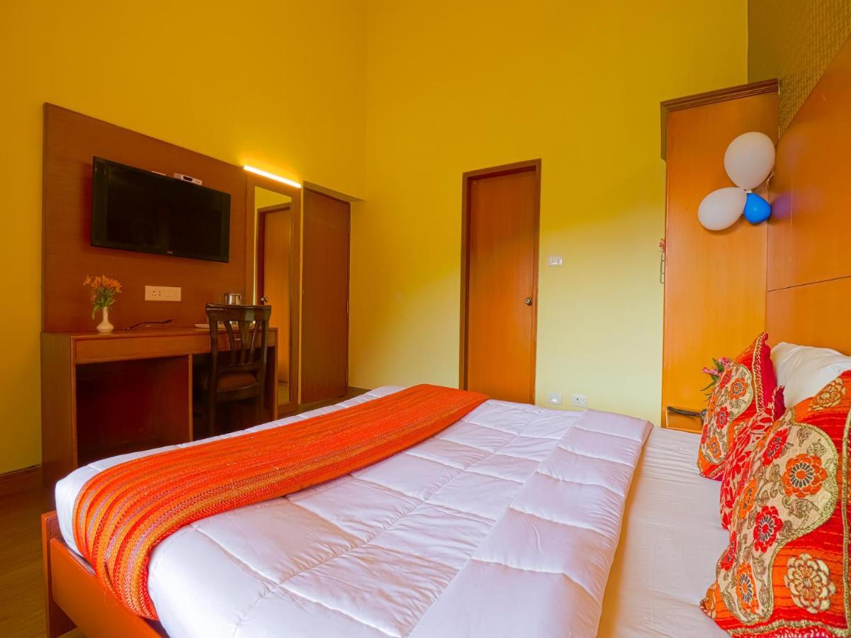 The Byke Sunshine Grand Hotel Ooty Exterior photo