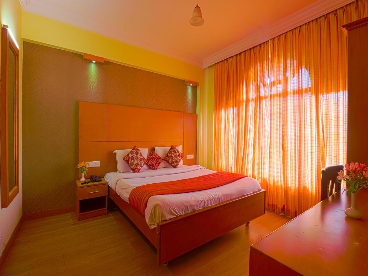 The Byke Sunshine Grand Hotel Ooty Exterior photo